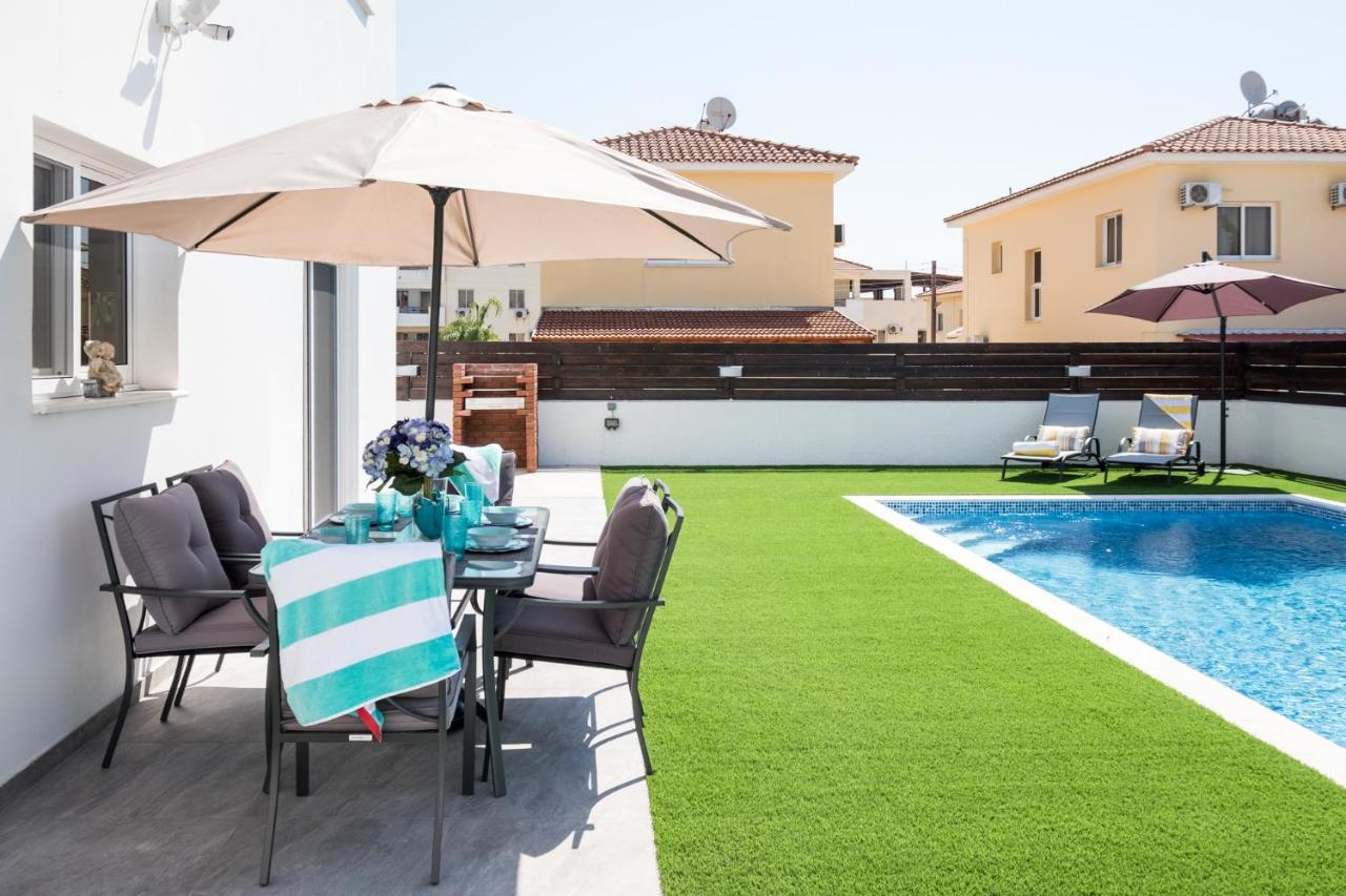 Voroklini Villa With Pool Larnaka Exterior foto